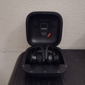 Powerbeats Pro Totally Wireless Earphones, Black